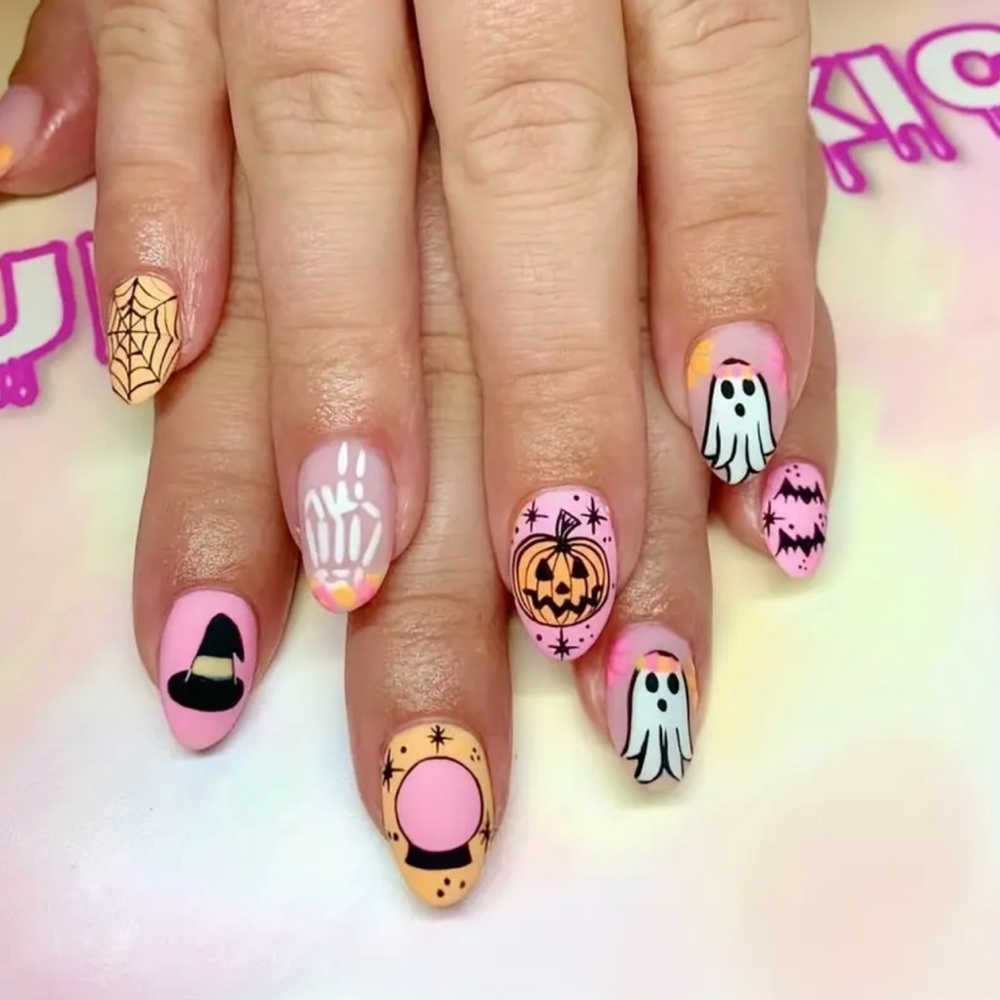 24 Pieces Spooky Halloween Press-On Nails  Pink and Orange Witch Ghost Pumpkin